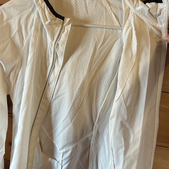 Light Running Jacket - Picture 3 of 5